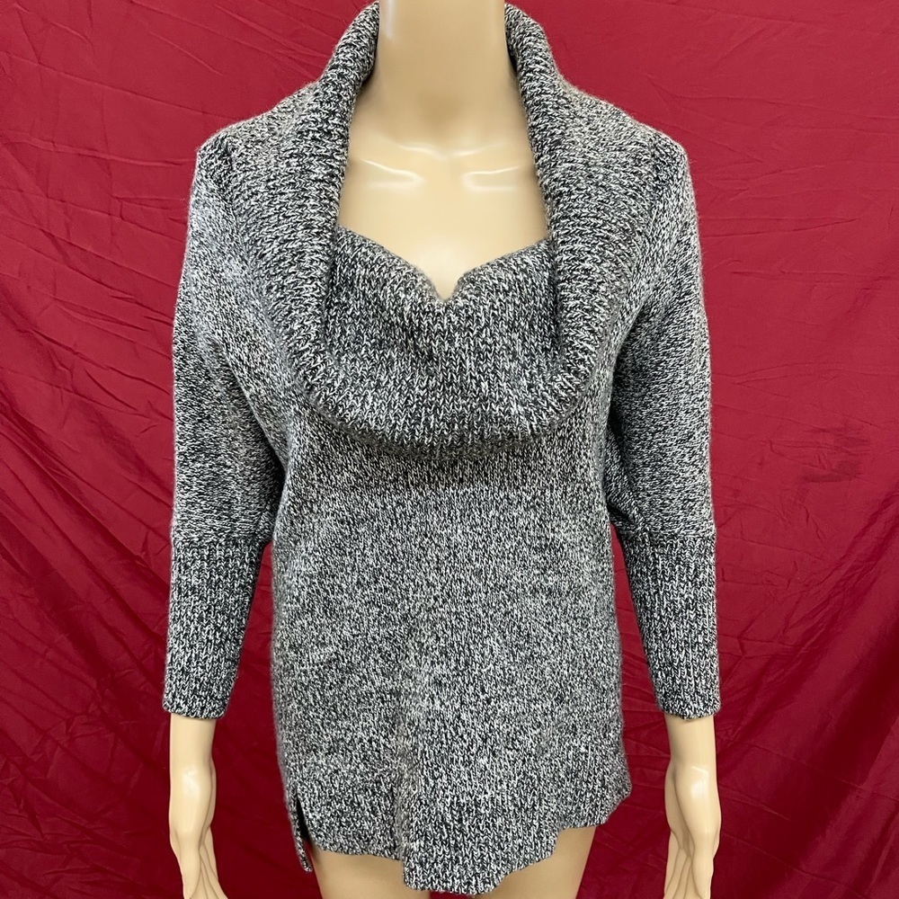 Express wool cowl neck ¾ sleeve marled knit top size small